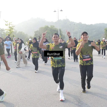 Runner Photo 6857968