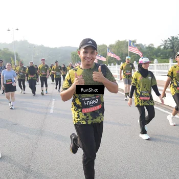 Runner Photo 6858048