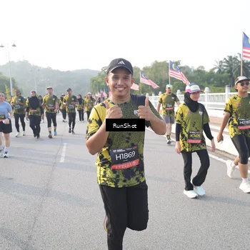 Runner Photo 6858052