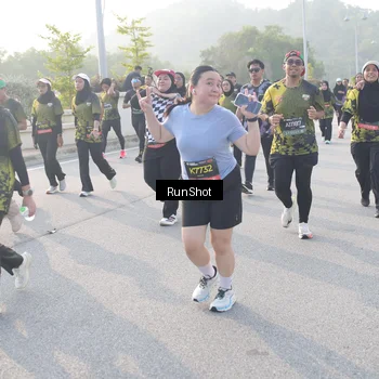 Runner Photo 6858147