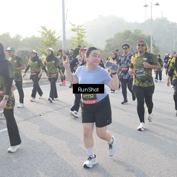 Runner Photo 6858179