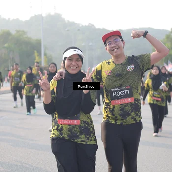 Runner Photo 6858278
