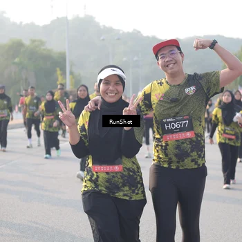 Runner Photo 6858298