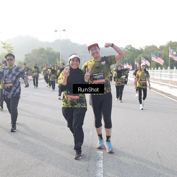 Runner Photo 6858317