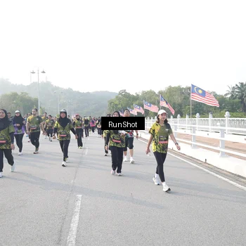 Runner Photo 6858368