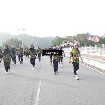 Runner Photo 6858384