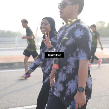 Runner Photo 6858416
