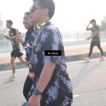 Runner Photo 6858417