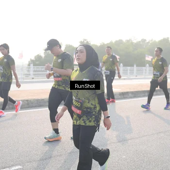 Runner Photo 6858500