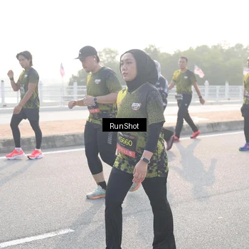 Runner Photo 6858526