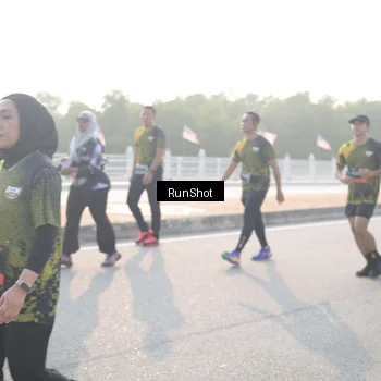 Runner Photo 6858537