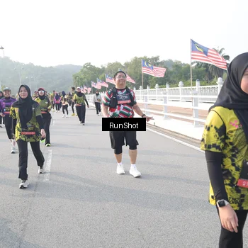 Runner Photo 6858615