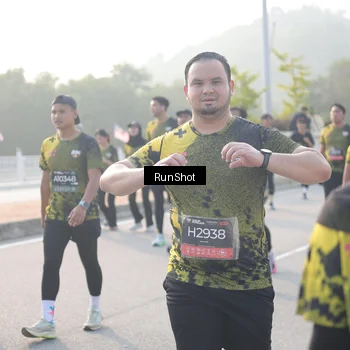 Runner Photo 6858750
