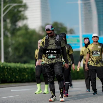 Runner Photo 6858754