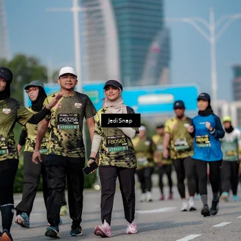 Runner Photo 6858758