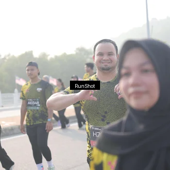Runner Photo 6858760