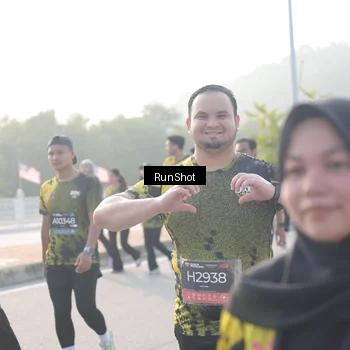 Runner Photo 6858773