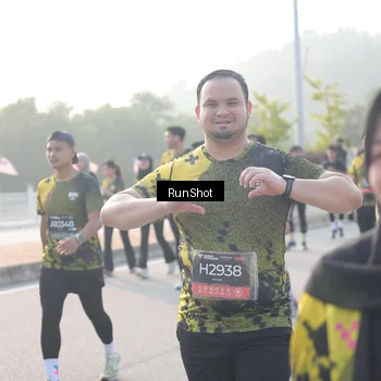 Runner Photo 6858774