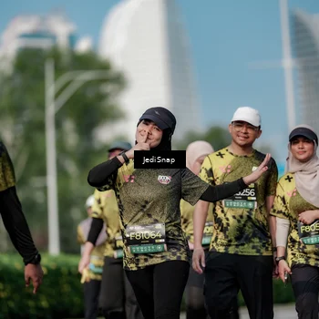 Runner Photo 6858777
