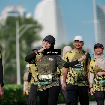 Runner Photo 6858796