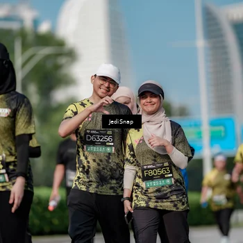 Runner Photo 6858798
