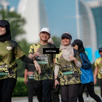Runner Photo 6858806
