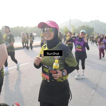 Runner Photo 6858840
