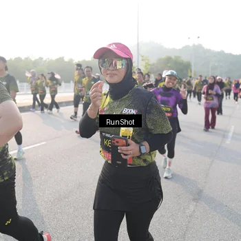 Runner Photo 6858841