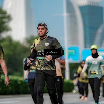 Runner Photo 6858851