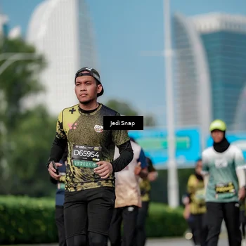 Runner Photo 6858863