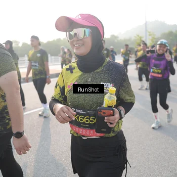 Runner Photo 6858875