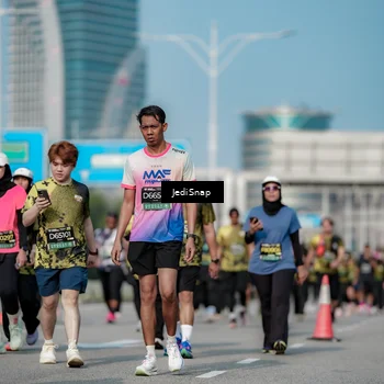 Runner Photo 6858932