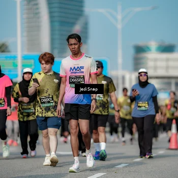 Runner Photo 6858940