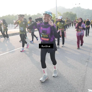 Runner Photo 6858998