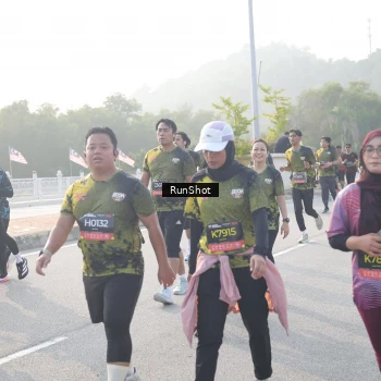 Runner Photo 6859026