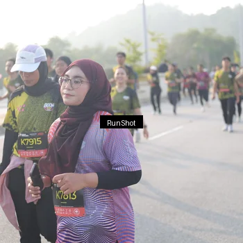 Runner Photo 6859108