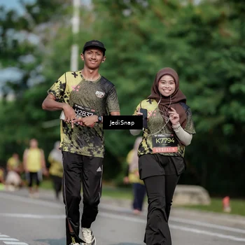 Runner Photo 6859166