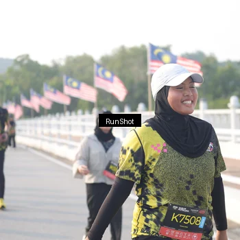 Runner Photo 6859272