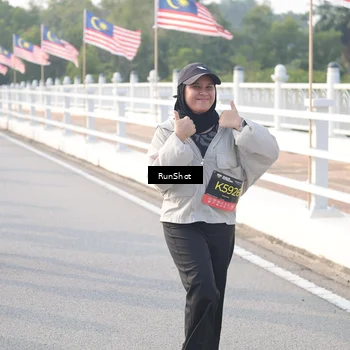 Runner Photo 6859383