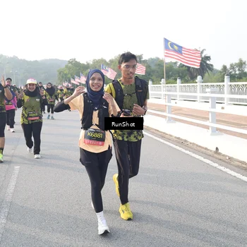 Runner Photo 6859526