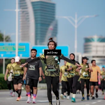 Runner Photo 6859737