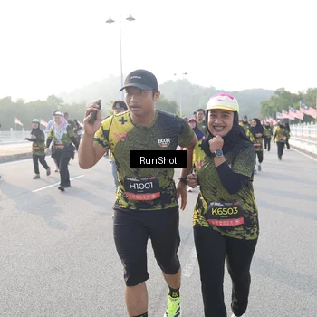Runner Photo 6859748