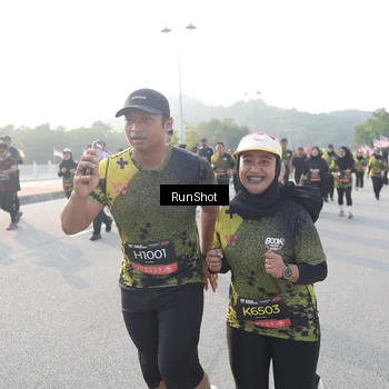 Runner Photo 6859809