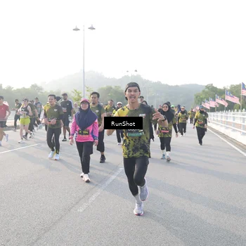 Runner Photo 6859931
