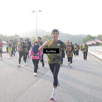 Runner Photo 6859952