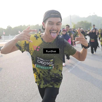 Runner Photo 6860046