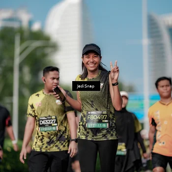 Runner Photo 6860074