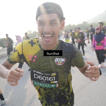 Runner Photo 6860080