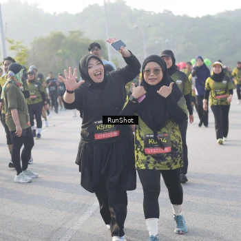 Runner Photo 6860138