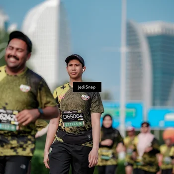 Runner Photo 6860210